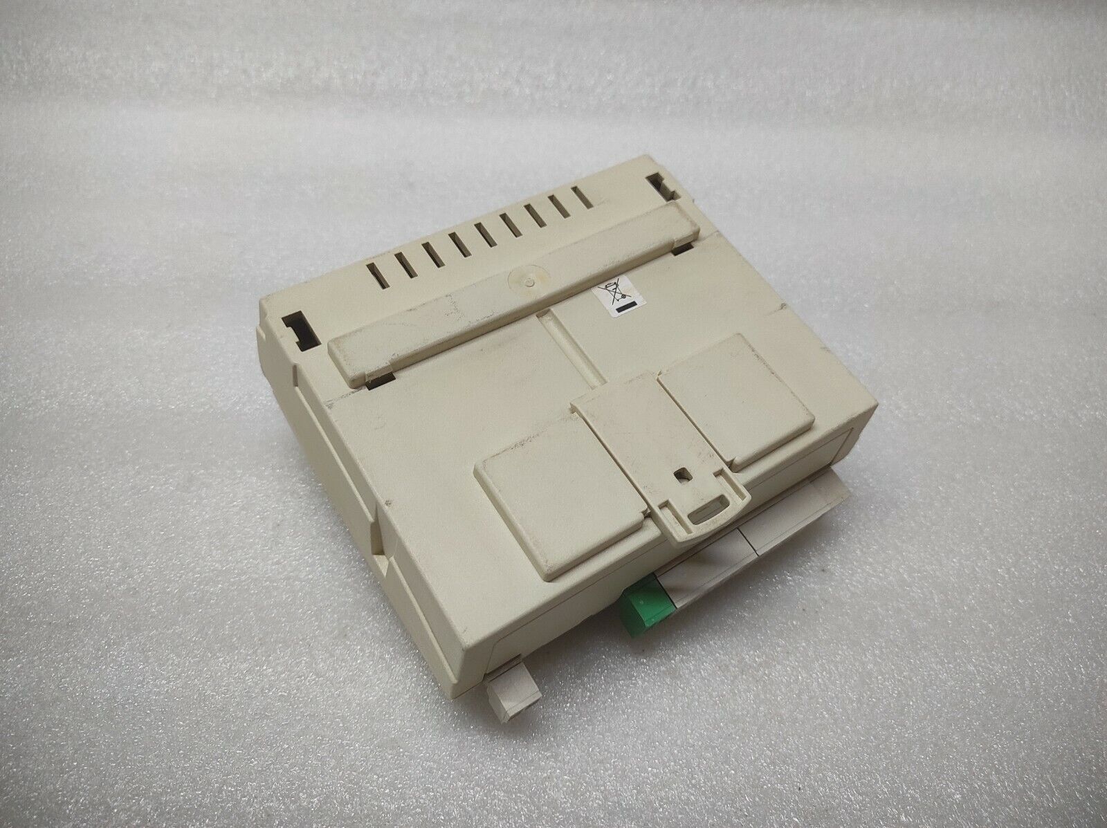 ABB CYLON UNITRON UC32 PROGRAMMABLE CONTROLLER UC32.24 24VAC 20VA