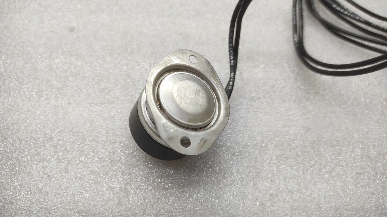 CARRIER 12-01063-00 THERMOSTAT SWITCH