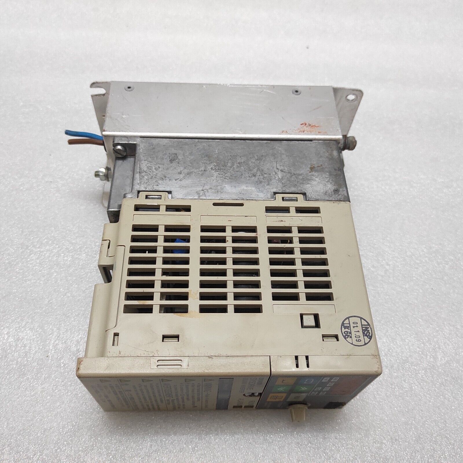 OMRON SYSDRIVE 3G3MV-AB004 AC-DRIVE 0.55kW 200-240V