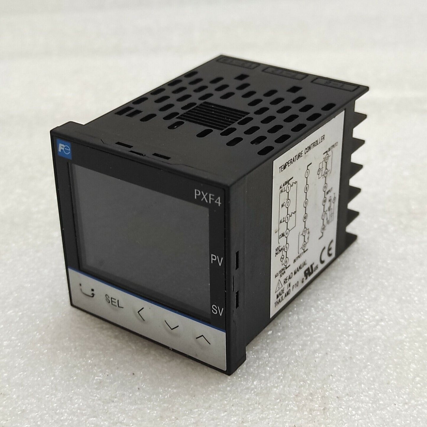 FUJI ELECTRIC PXF4 TEMPERATURE CONTROLLER PXF4AAR2-1VY02-P 100-240V 48X48 MM