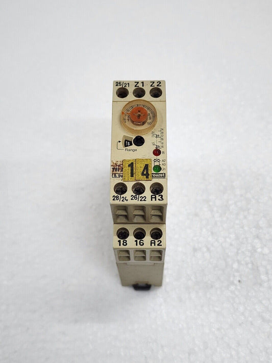 CROUZET SYRELEC TR A2 TIME DELAY RELAY 88 893 135 24VAC-DC/240VAC