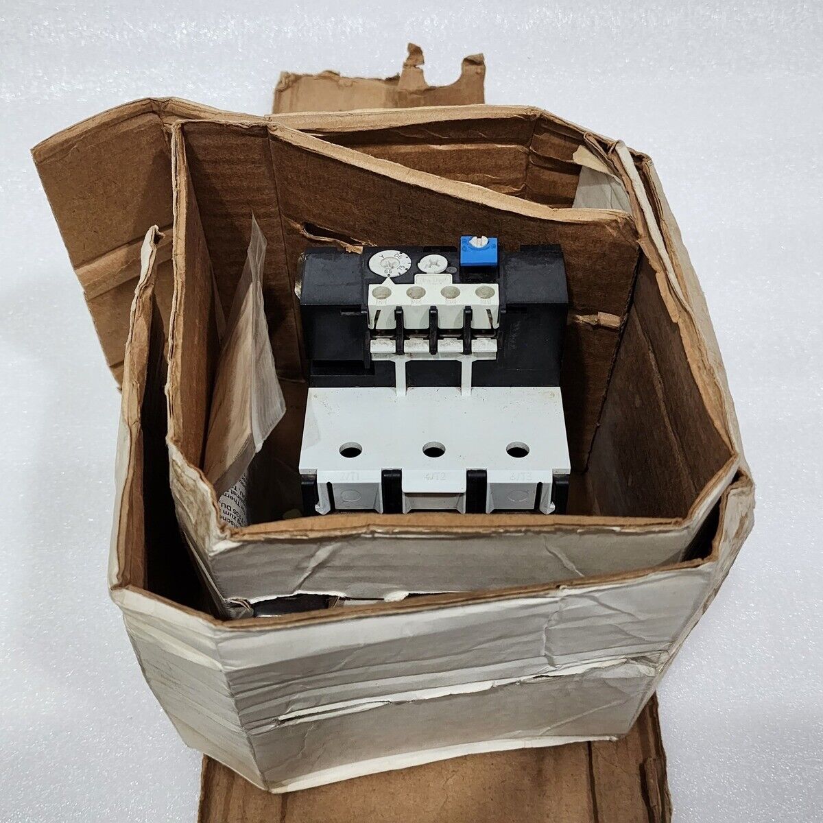 ABB T135 DU SOLID STATE OVERLOAD RELAY 65-90A