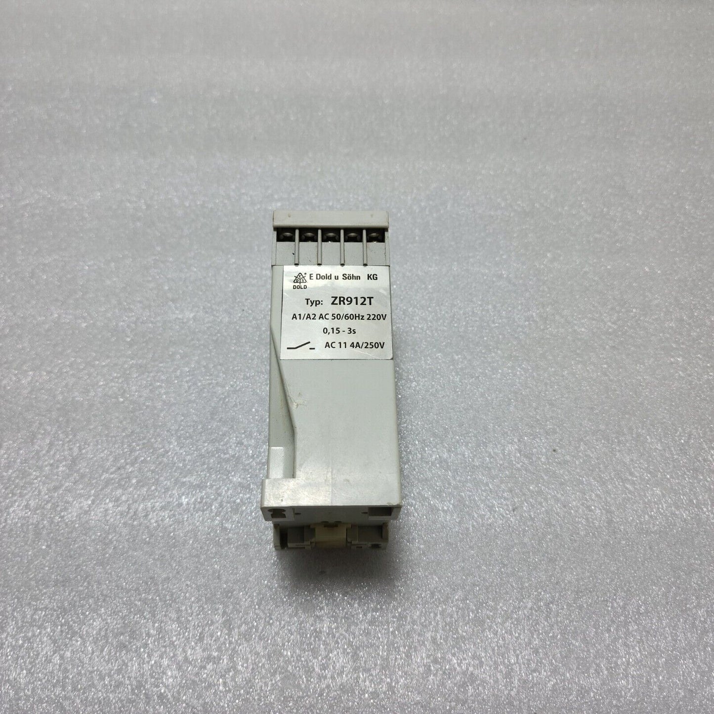 DOLD ZR912T TIME RELAY 220V