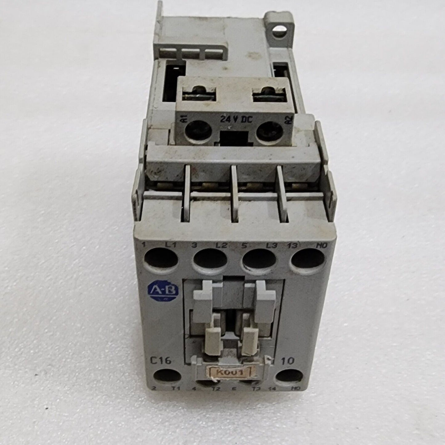 ALLEN BRADLEY C16 CAT 100-C16Z-10-B MAGNETIC CONTACTOR 24VDC