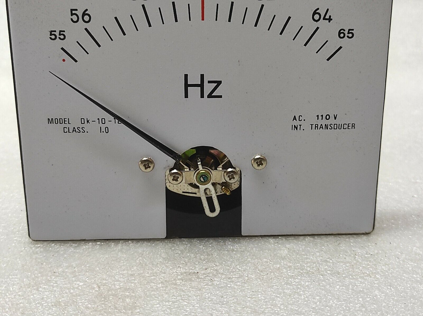 FREQUENCY METER DK-10-12 110VAC