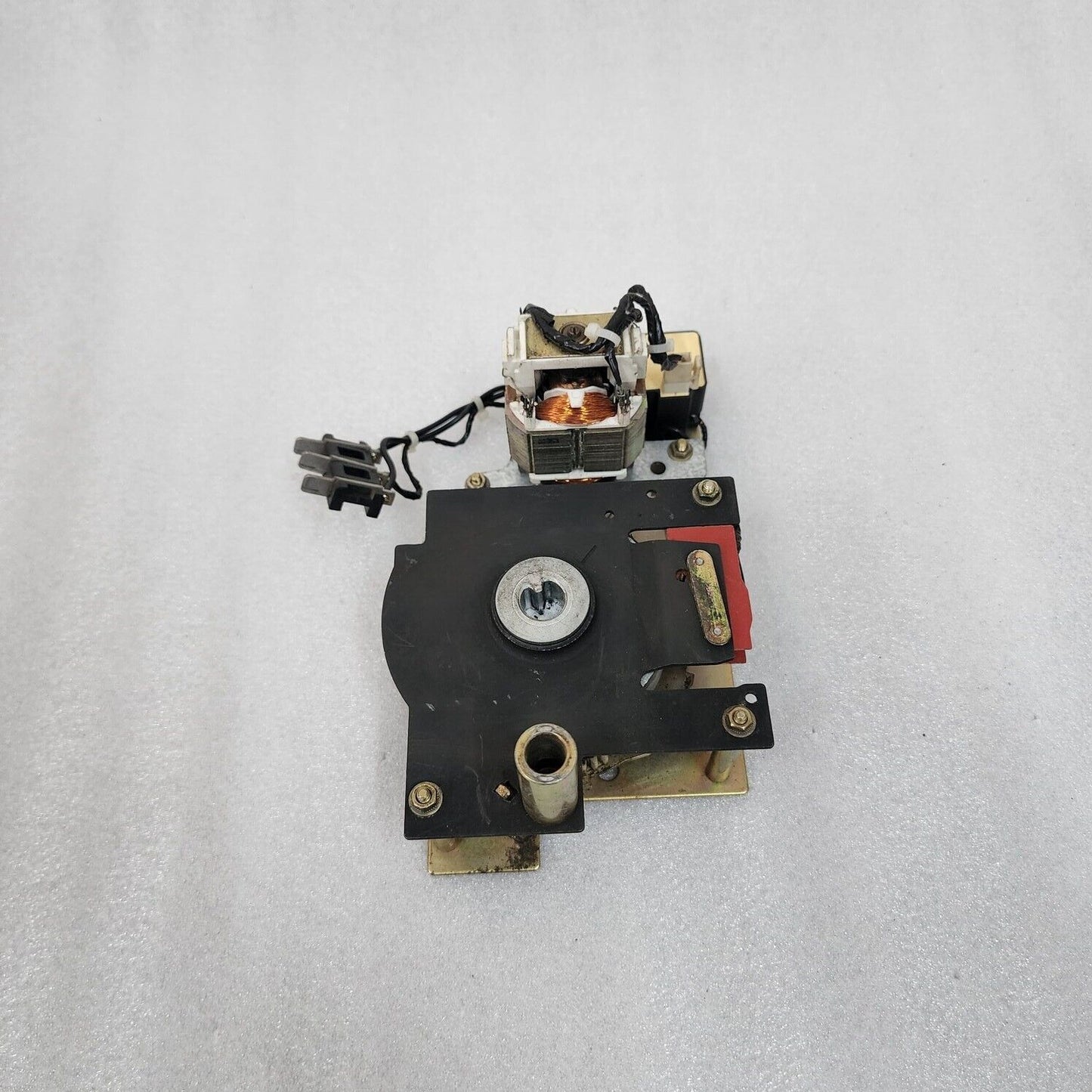 MERLIN GERIN MCH-M 685763 MOTOR MECHANISM 200-240VAC