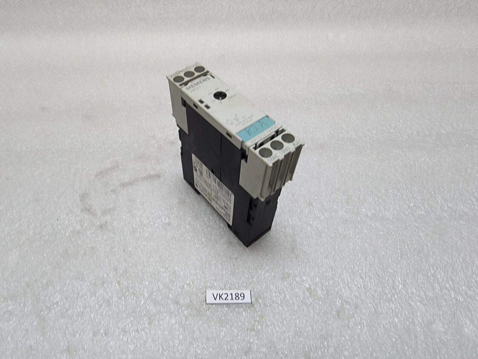 SIEMENS 3RP1513-1AP30 ON DELAY TIME RELAY