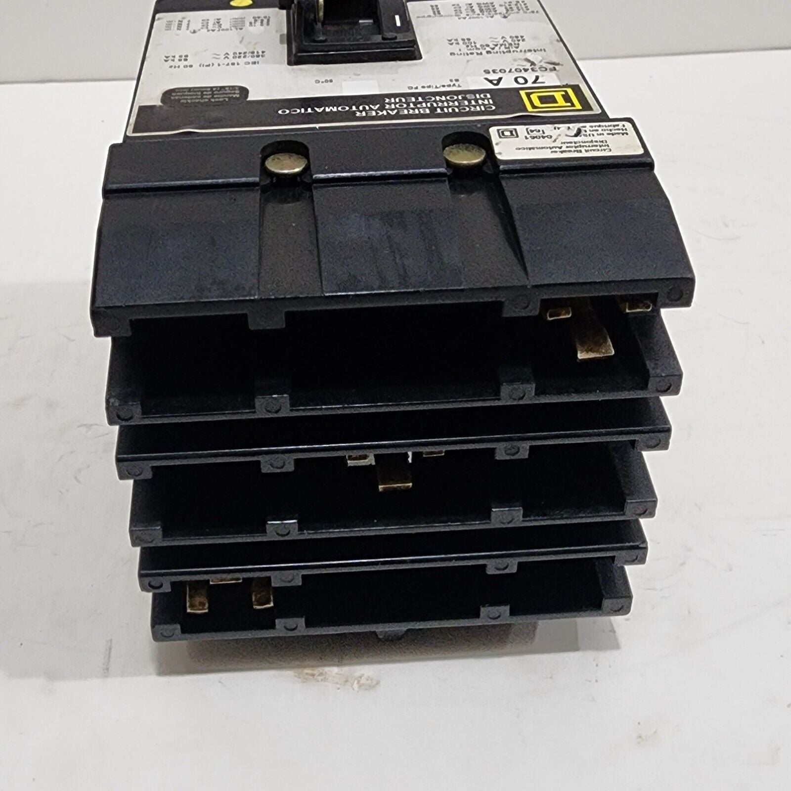 SQUARE D FC3407035 MOLDED CASE CIRCUIT BREAKER 70A 480V