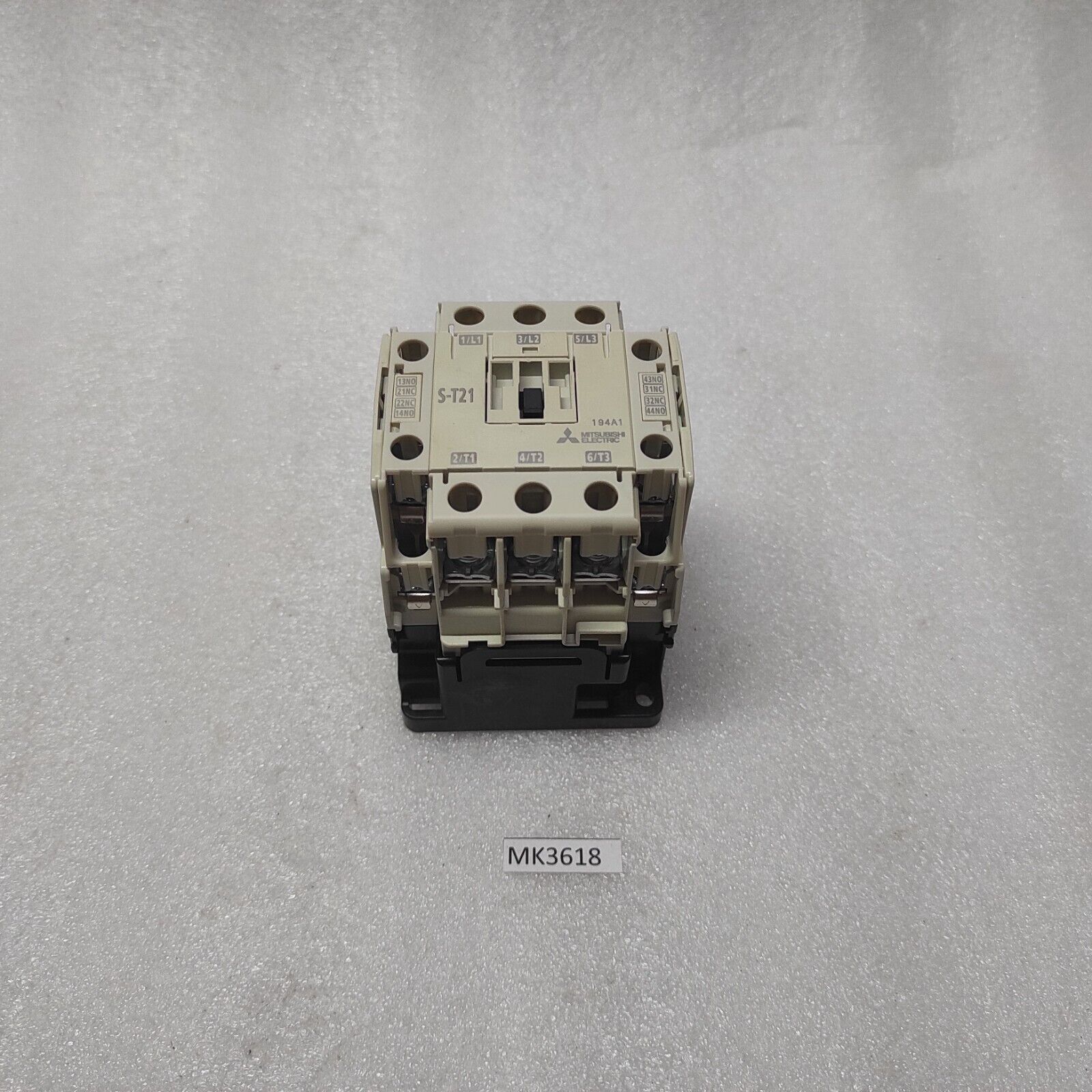 MITSUBISHI S-T21 MAGNETIC CONTACTOR COIL VOLTAGE 380-440V