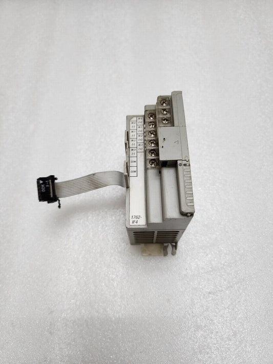 ALLEN BRADLEY CAT 1762-IF4 ANALOG INPUT MODULE DAMAGED BODY