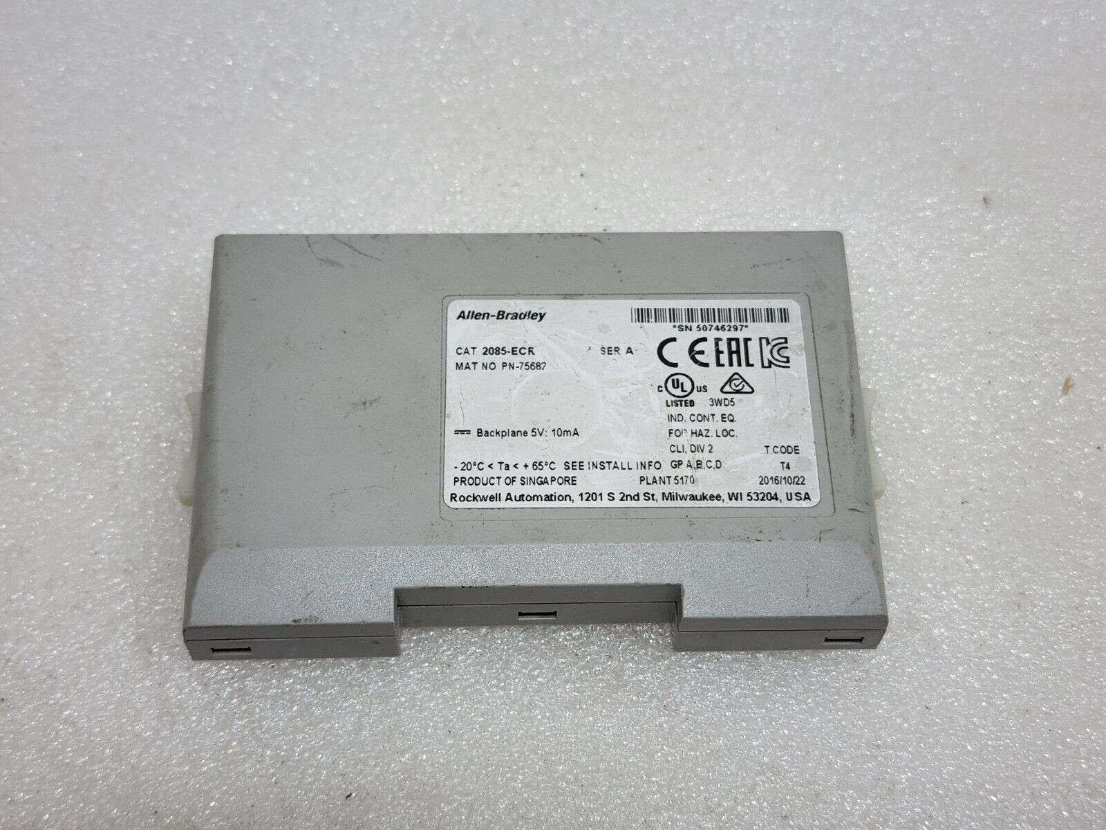ALLEN BRADLEY CAT 2085-ECR EXPANSION I/O END CAP TERMINATOR 