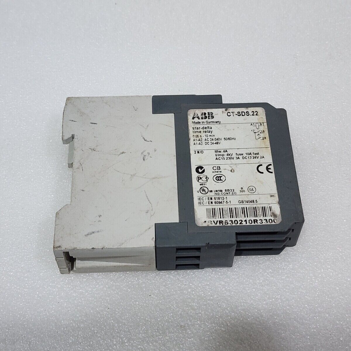 ABB CT-SDS.22 STAR DELTA TIMER RELAY 1SVR630210R3300 24-240VAC/24-48VDC