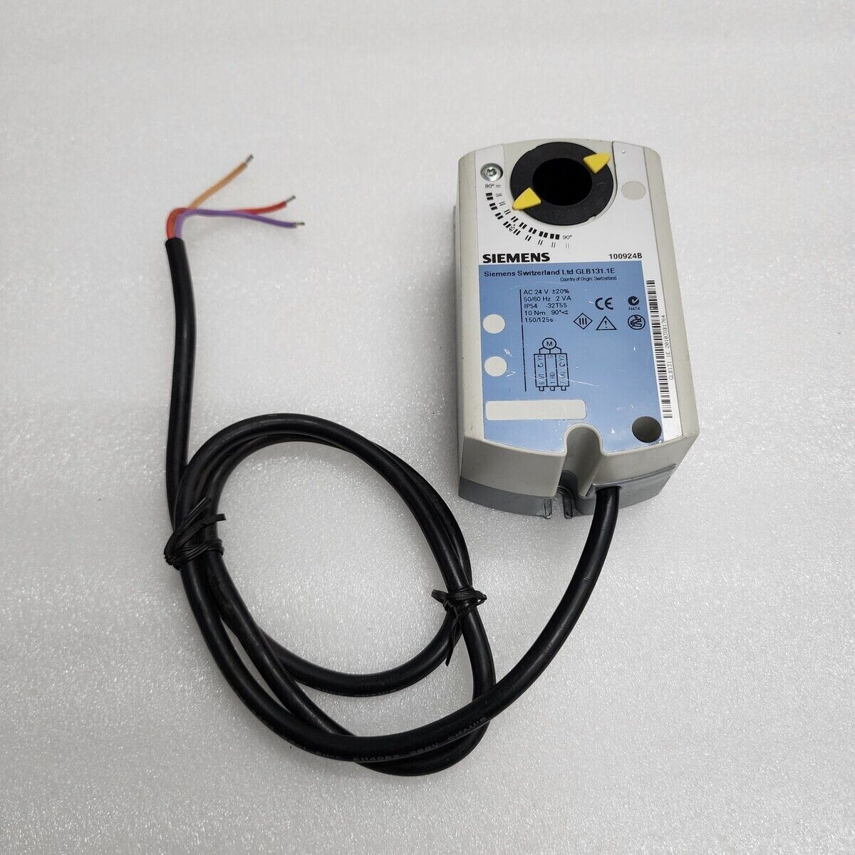 SIEMENS GLB 131.1E ACTUATOR 110609B 24VAC