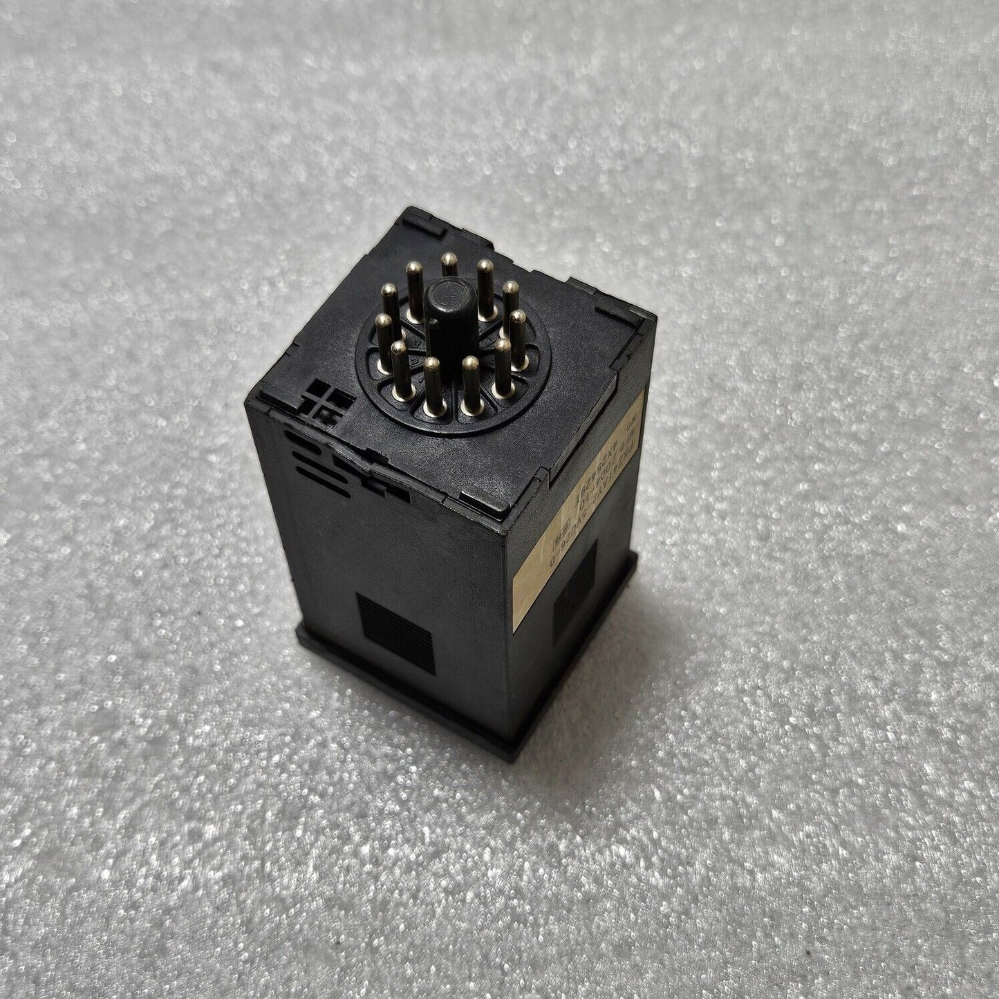 FUJI ELECTRIC PXZ4TAY2-5VC26-D TEMPERATURE CONTROLLER