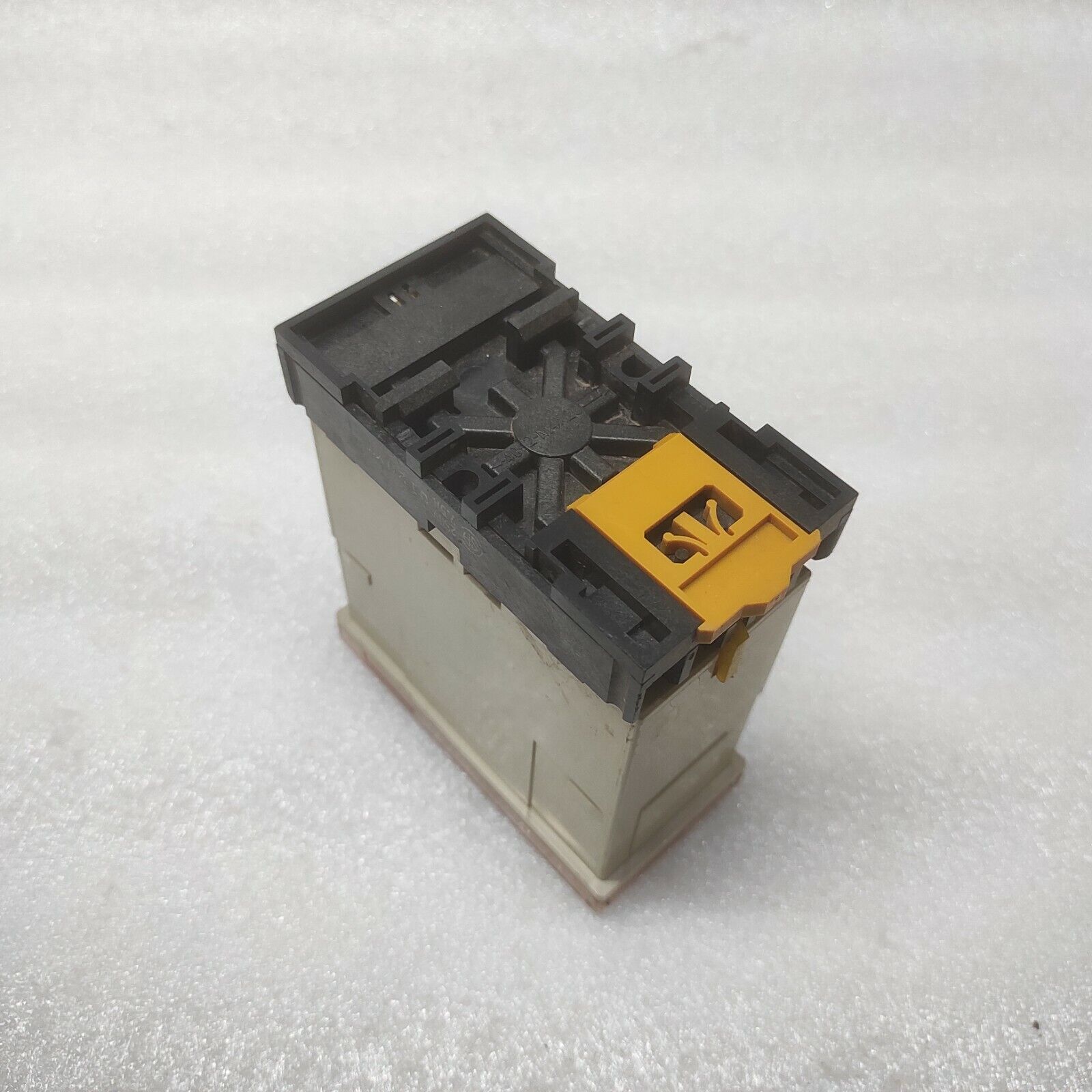 Omron SAO-Q1N Current Sensor 100-120 VAC SAOQ1N