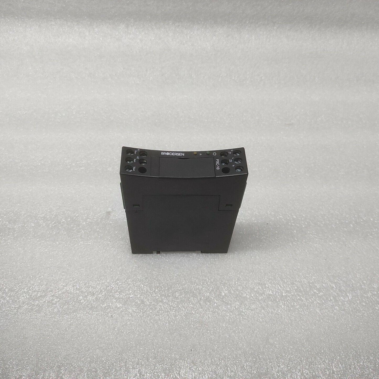 BRODERSEN PXC-10.230 PROCESS SIGNAL CONVERTER 115-230VAC