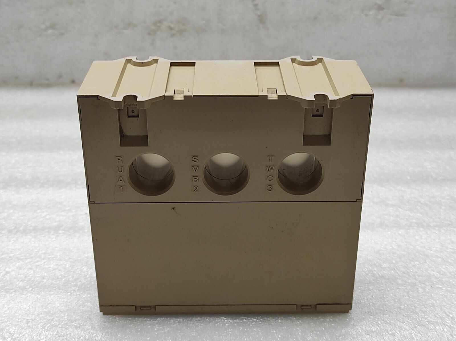 Omron K2CM Q1M Motor Relay K2CMQ1M 100-120 VAC