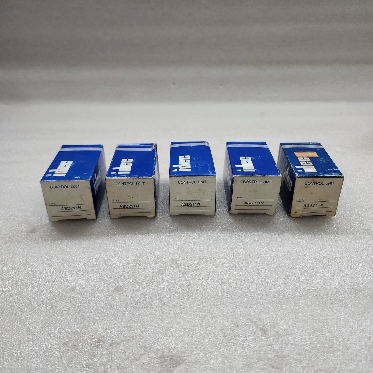 IDEC ASD211N SELECTOR SWITCH CONTROL UNIT