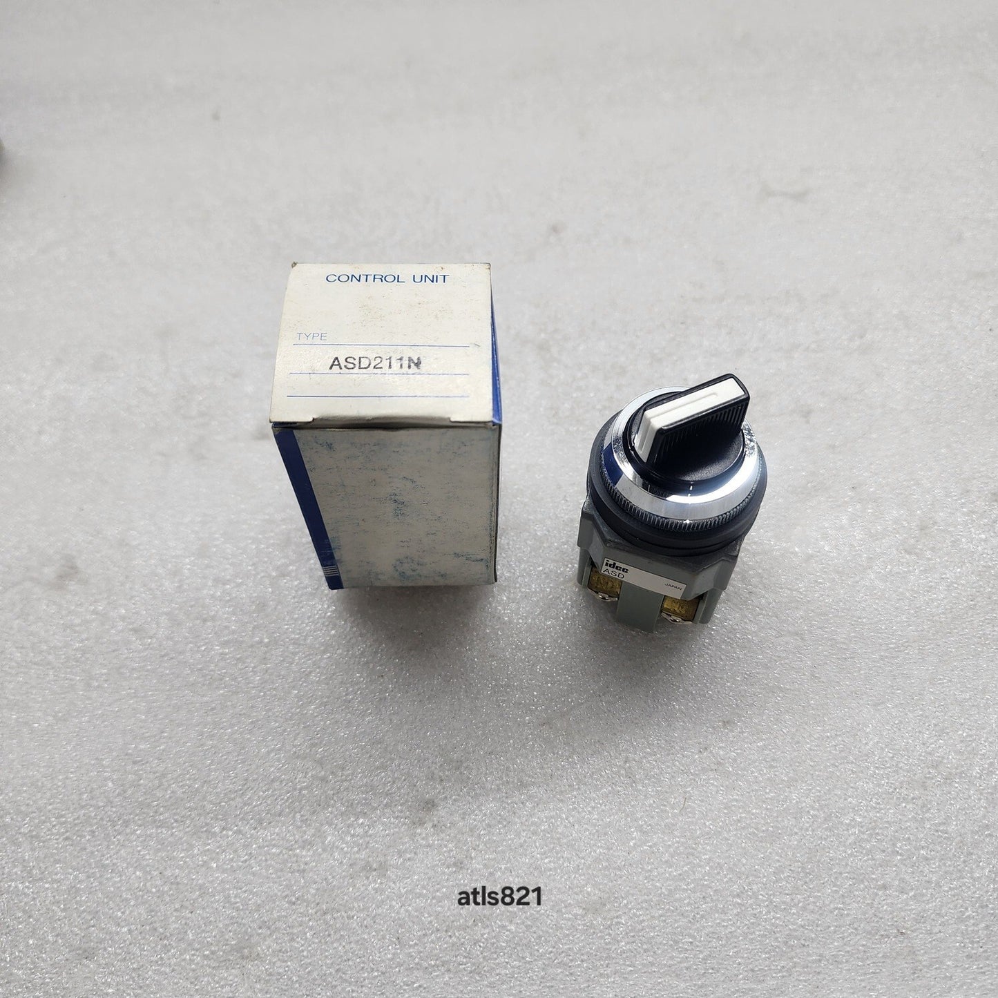 IDEC ASD211N SELECTOR SWITCH CONTROL UNIT