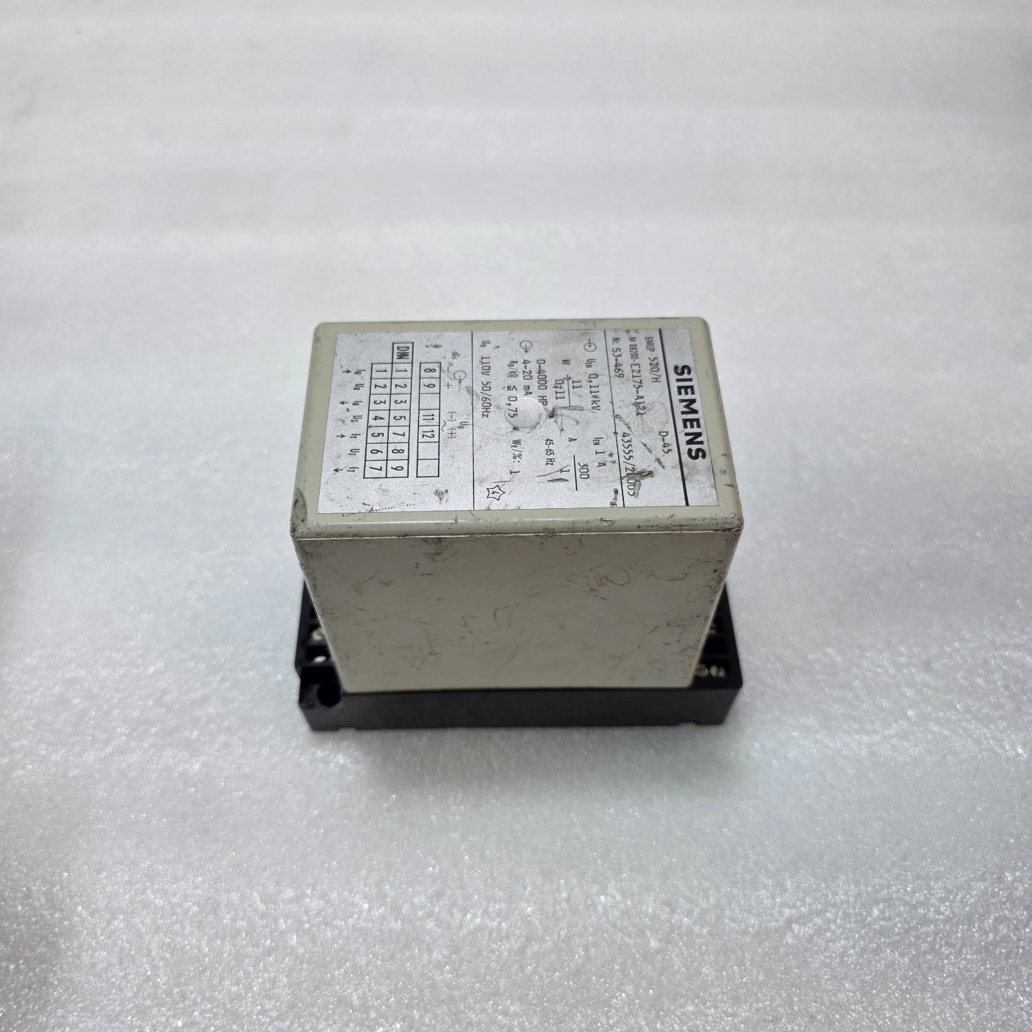 SIEMENS GMUP 520/H PROTECTION RELAY 11KV 300/1A CURRENT MONITORING RELAY 4–20MA
