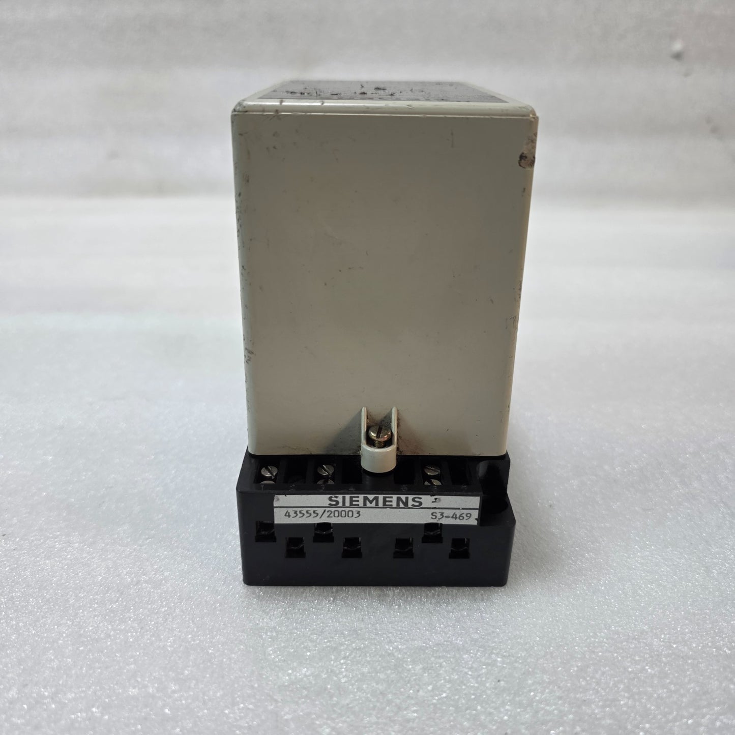 SIEMENS GMUP 520/H PROTECTION RELAY 11KV 300/1A CURRENT MONITORING RELAY 4–20MA