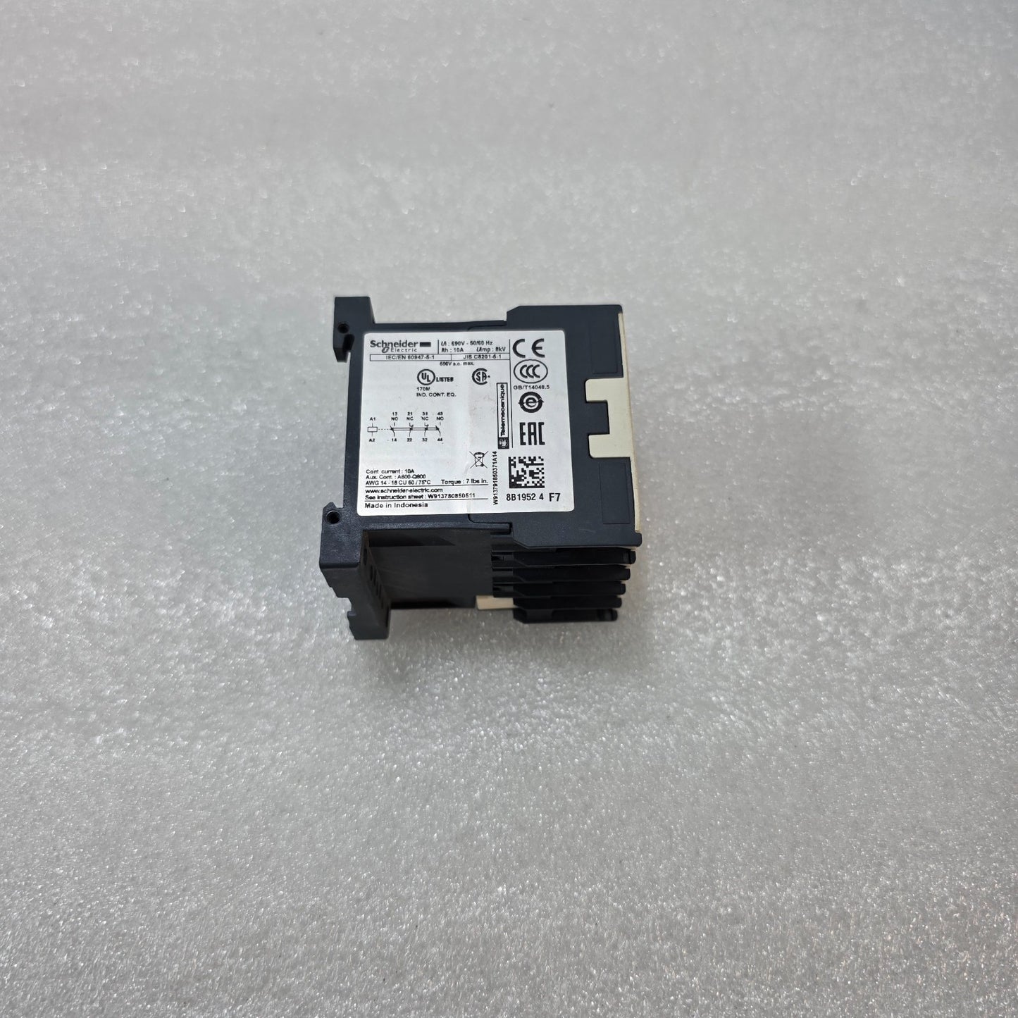CA2KN22F7 TESYS CONTROL RELAY 4 POLE (2NO+2NC) 110V COIL