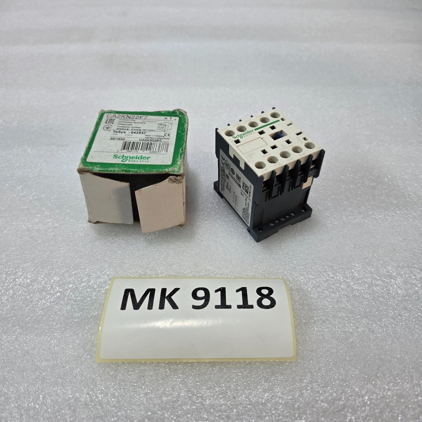 CA2KN22F7 TESYS CONTROL RELAY 4 POLE (2NO+2NC) 110V COIL