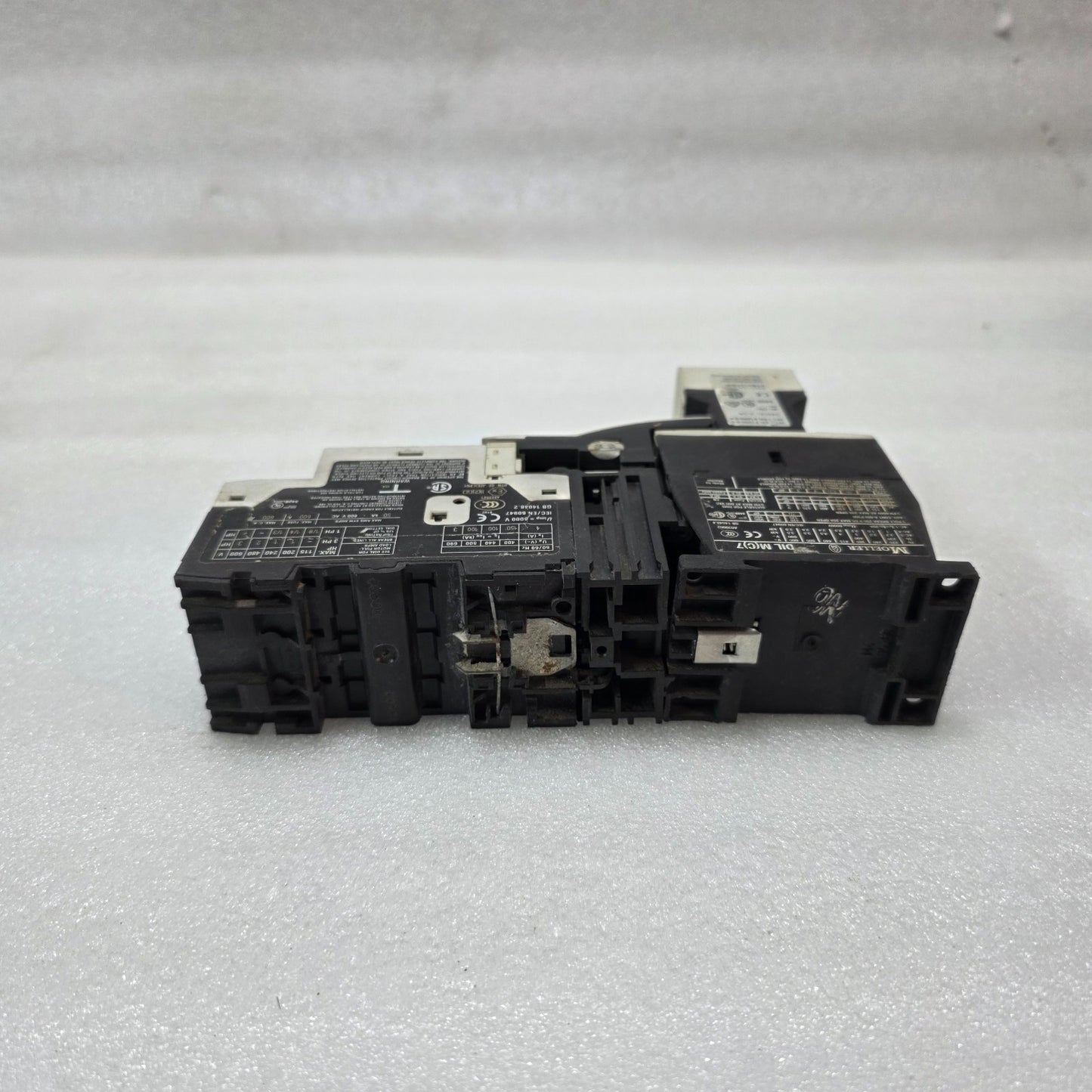 MOELLER EATON PKZM0-4 MOTOR PROTECTION BREAKER + DILM7-01 CONTACTOR + SWIRE-DIL