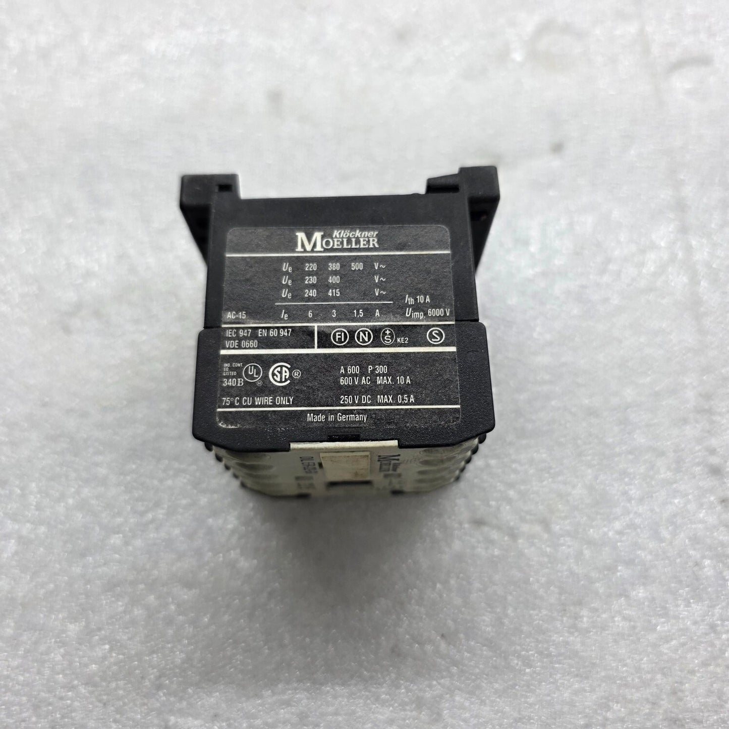 MOELLER DIL-ER-22-GI CONTACTOR RELAY