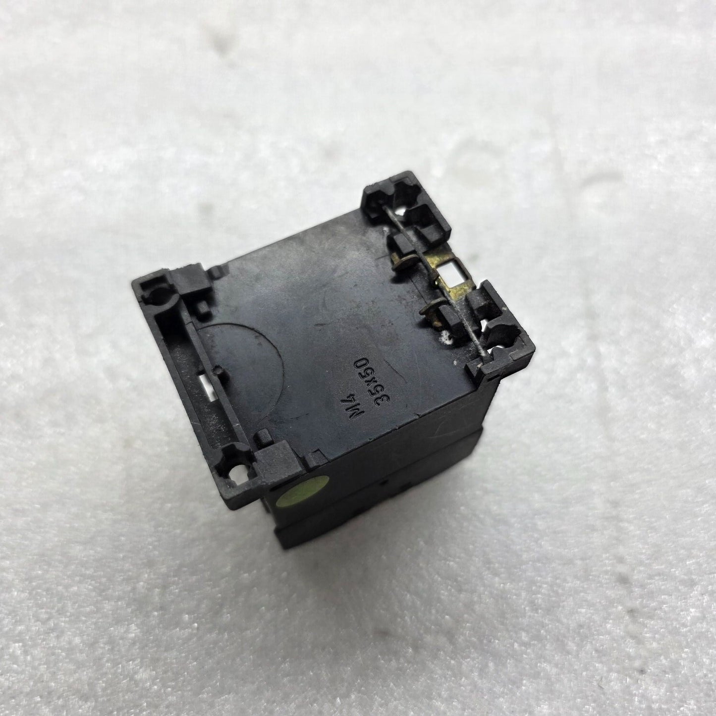 MOELLER DIL ER-40-G CONTACTOR