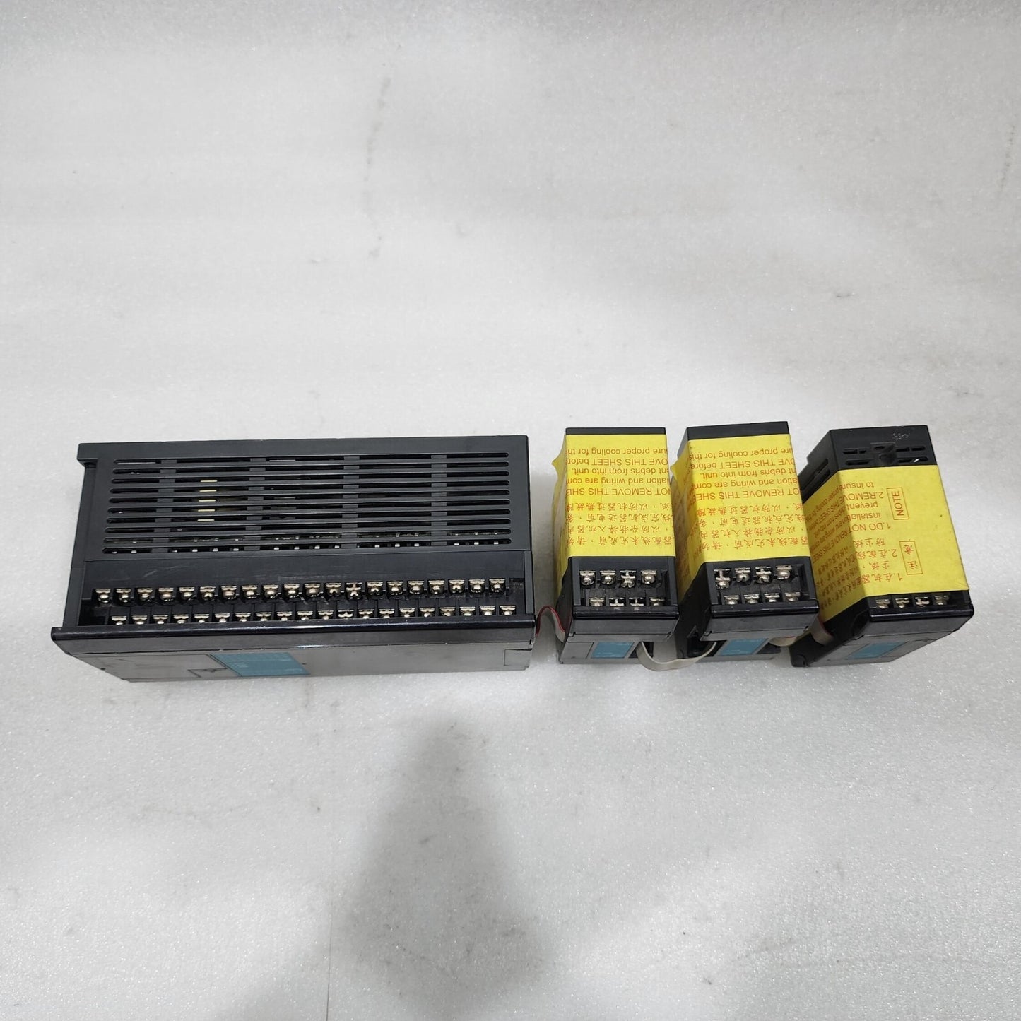 FUJI ELECTRIC WSZ-60MAR2-D34 PLC 24 VDC WSZ-8X