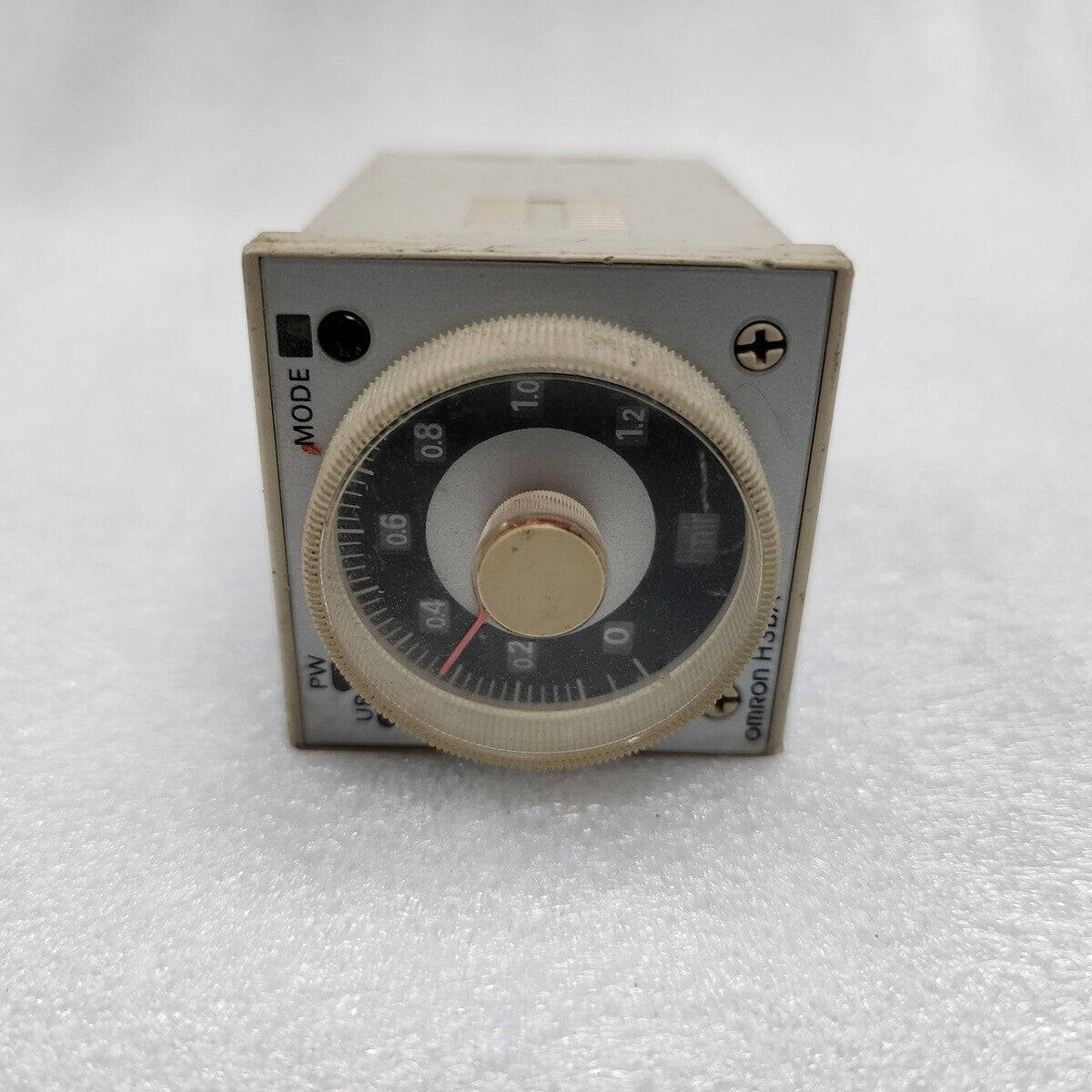 OMRON H3BA-N MULTIFUNCTION TIMER 220V