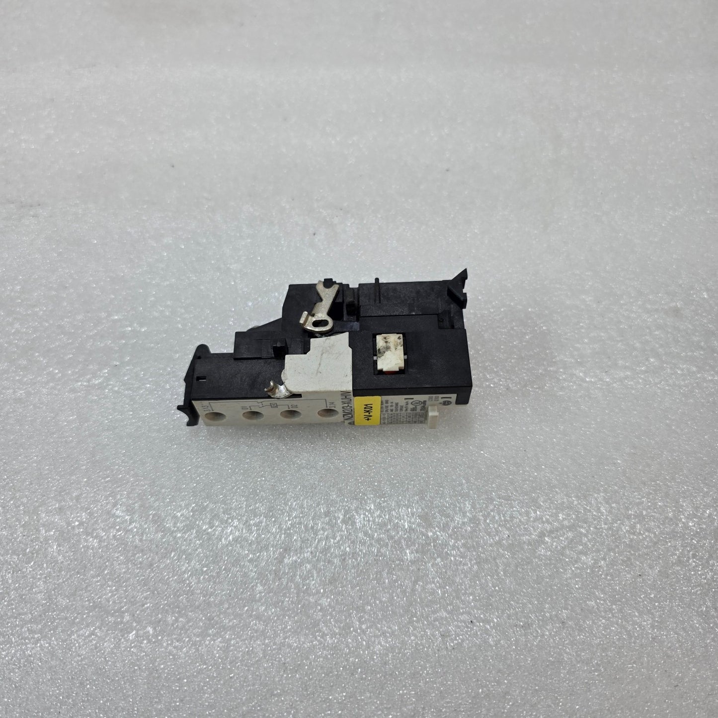 EATON MOELLER NZM2/3-XUHIV UNDERVOLTAGE RELEASE MODULE FOR NZM CIRCUIT BREAKER