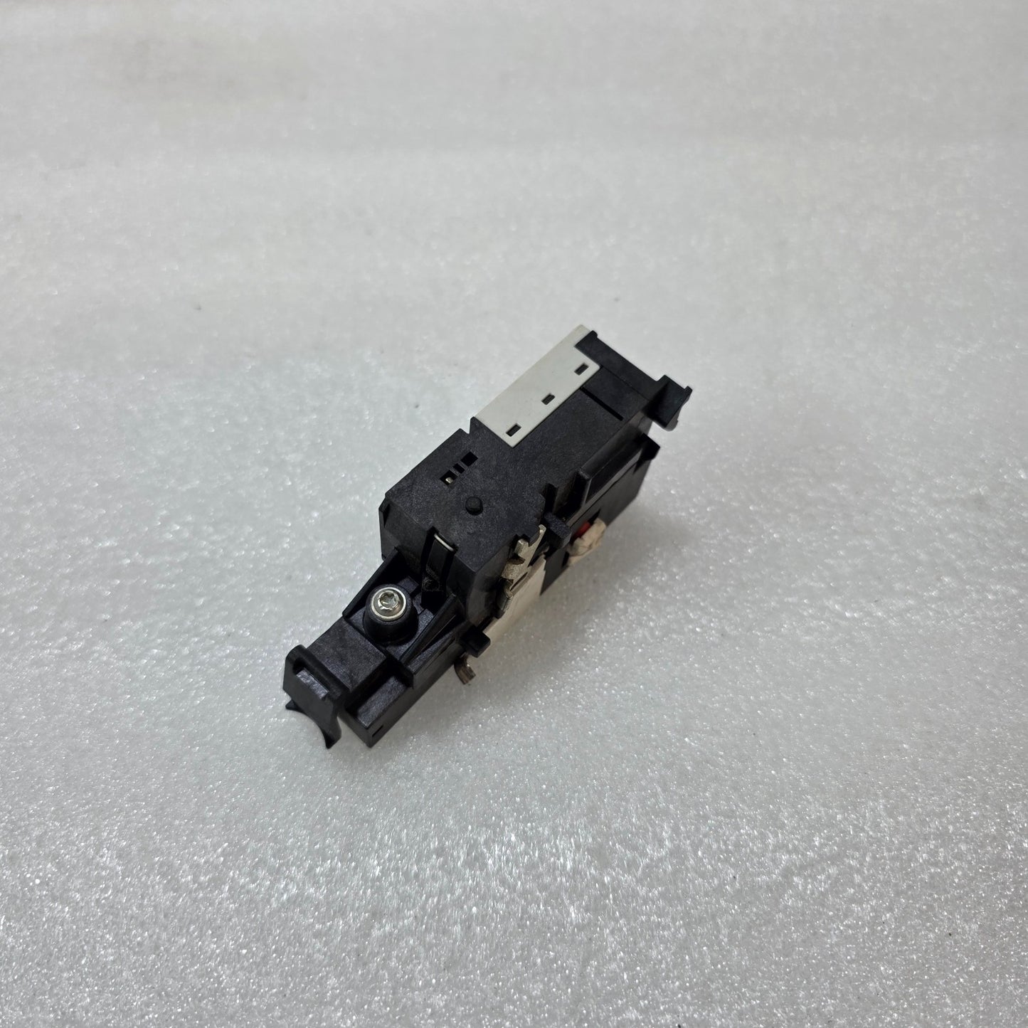 EATON MOELLER NZM2/3-XUHIV UNDERVOLTAGE RELEASE MODULE FOR NZM CIRCUIT BREAKER