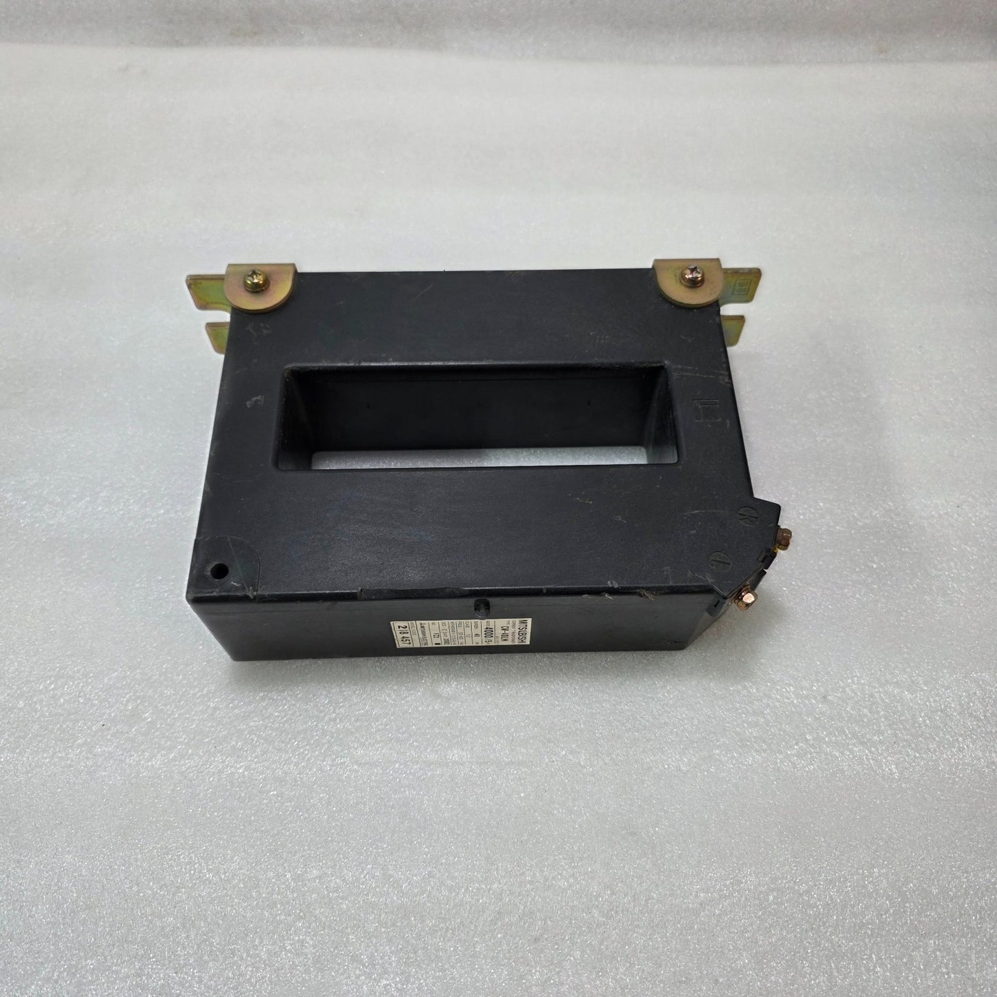 MITSUBISHI CW-40LM CURRENT TRANSFORMER 4000/5A – 40VA CLASS 1.0 INDUSTRIAL CT