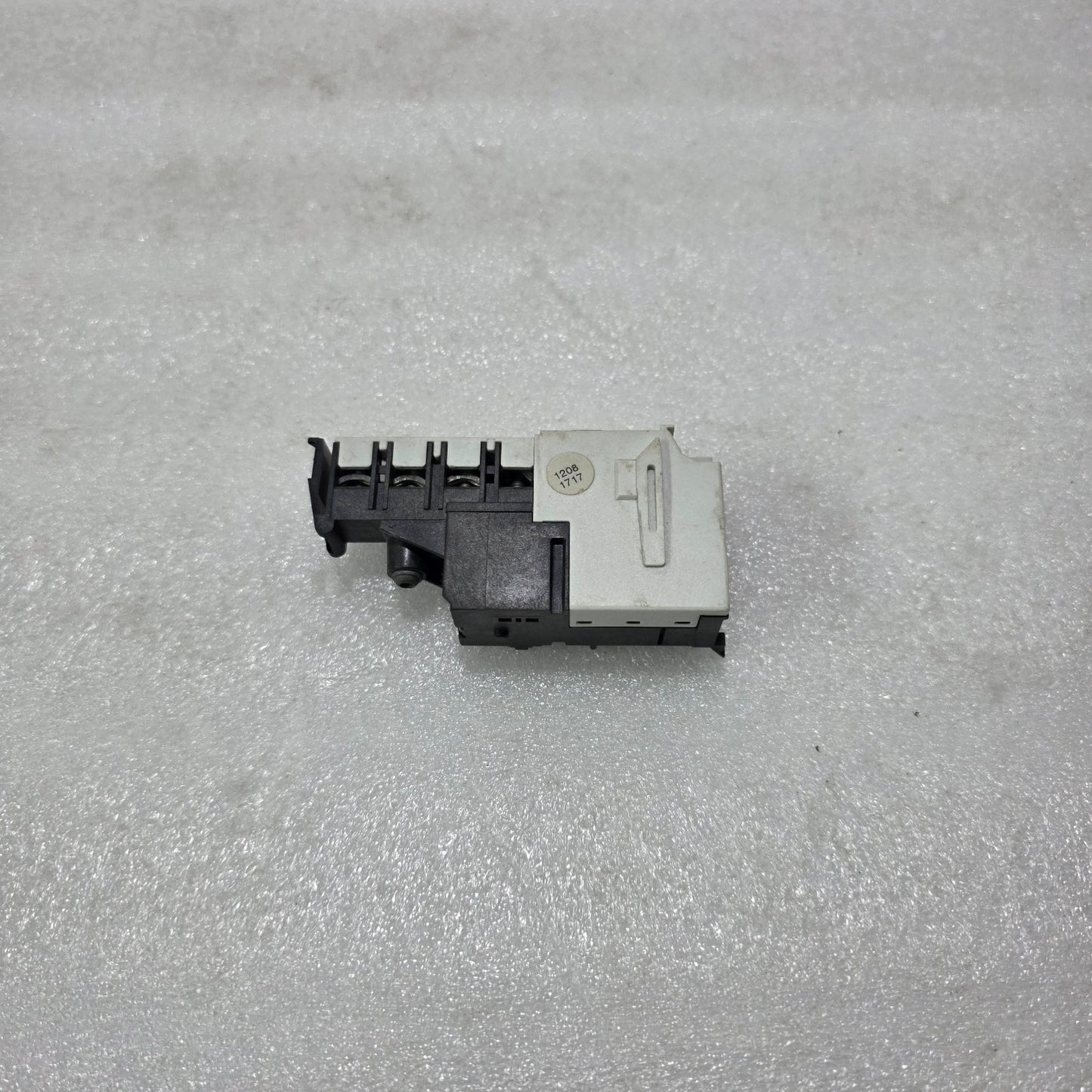 EATON MOELLER NZM2/3-XUHIV UNDERVOLTAGE RELEASE MODULE FOR NZM CIRCUIT BREAKER
