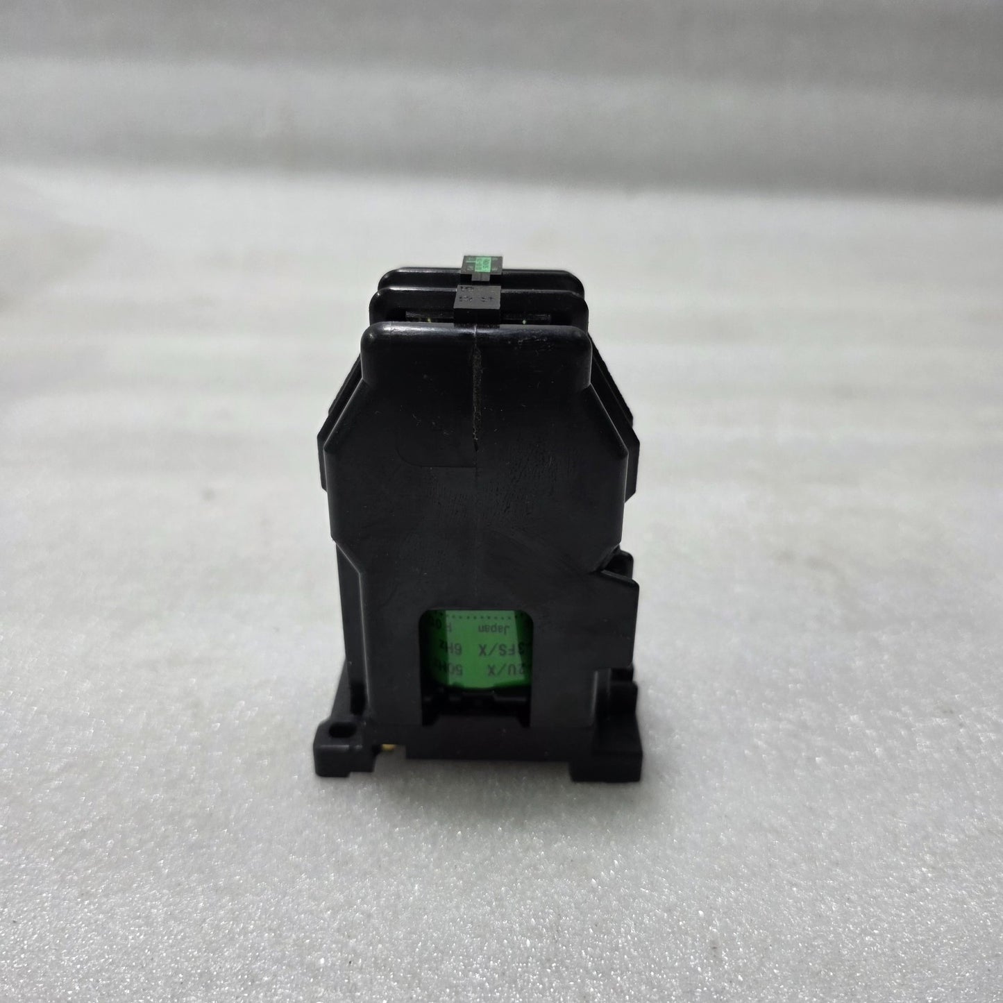 FUJI ELECTRIC SRC50-2U/X (4A2B) SAFETY RELAY MODULE COIL VOLTAGE 100-110V