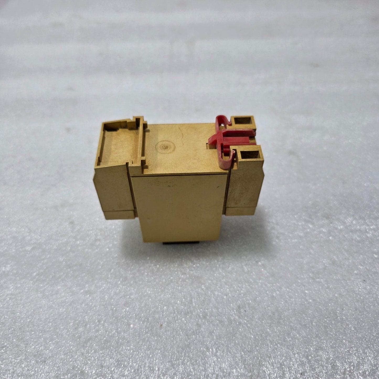 MERLIN GERIN UWZ 35V CONTROL MODULE WITH GRASSLIN HOUR COUNTER 220–240V AC
