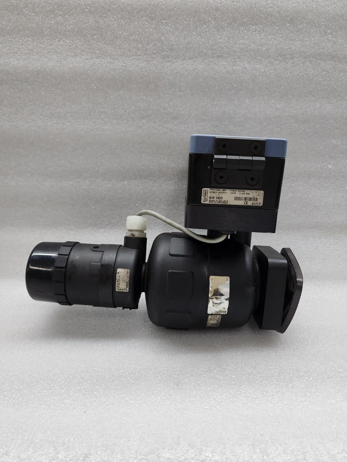 BURKERT SIDE CONTROL 1067 FLUID CONTROL SYSTEMS 00550682