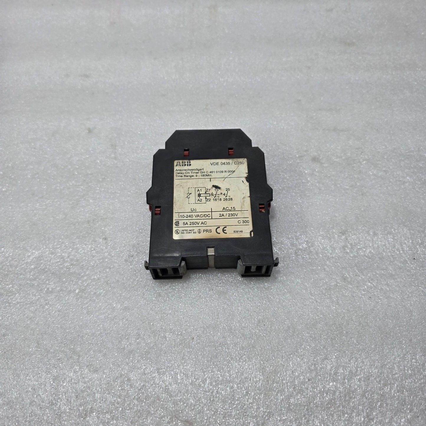 ABB C461 GHC4610109R0004 DELAY-ON TIMER RELAY 9–180 MIN 110–240V AC/DC