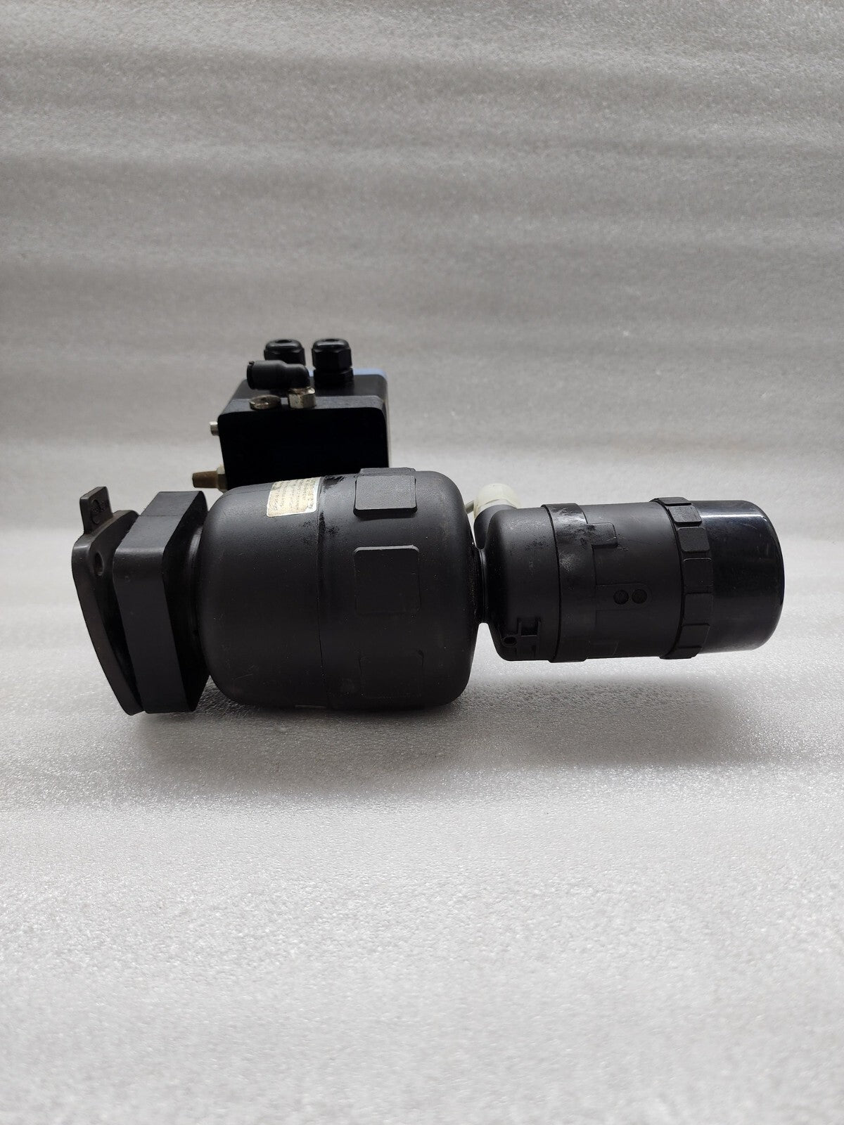BURKERT SIDE CONTROL 1067 FLUID CONTROL SYSTEMS 00550682