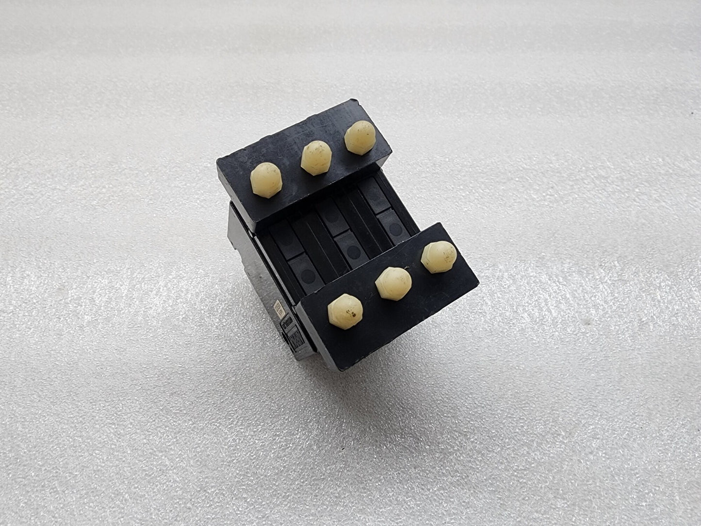 9642 3-POLE CIRCUIT BREAKER 45A