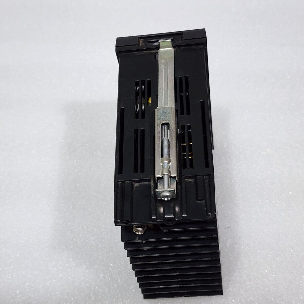 RKC INSTRUMENT INC REX-F400 TEMPERATURE CONTROLLER 14K19016 100-240VAC