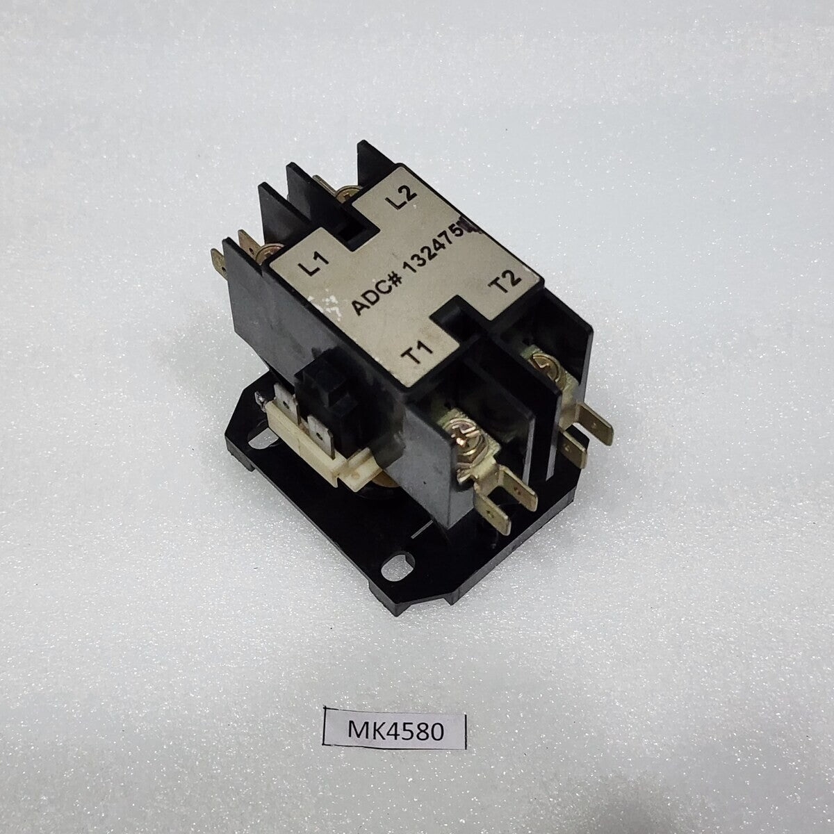SQUARE D 8910DP22S12V14 CONTACTOR INDUSTRIAL CONTROL SYSTEM 24V