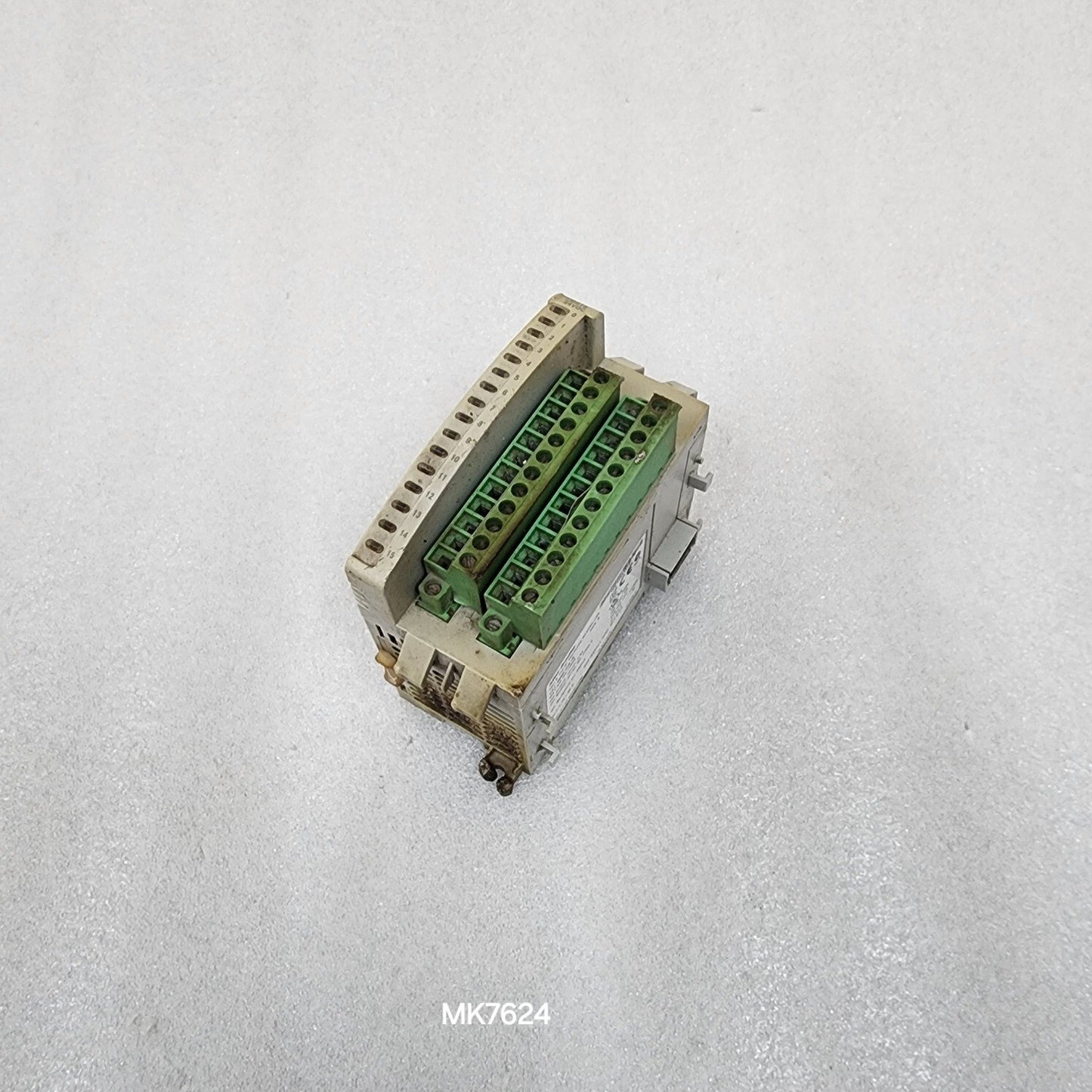 ALLEN BRADLEY CAT 2085-OB16 SER A 74829 (BODY BURNED) WORKING