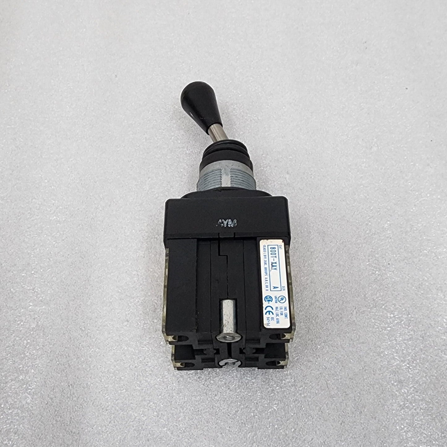 ALLEN BRADLEY CAT 800T-T4T2 JOY STICK 800T-XAY
