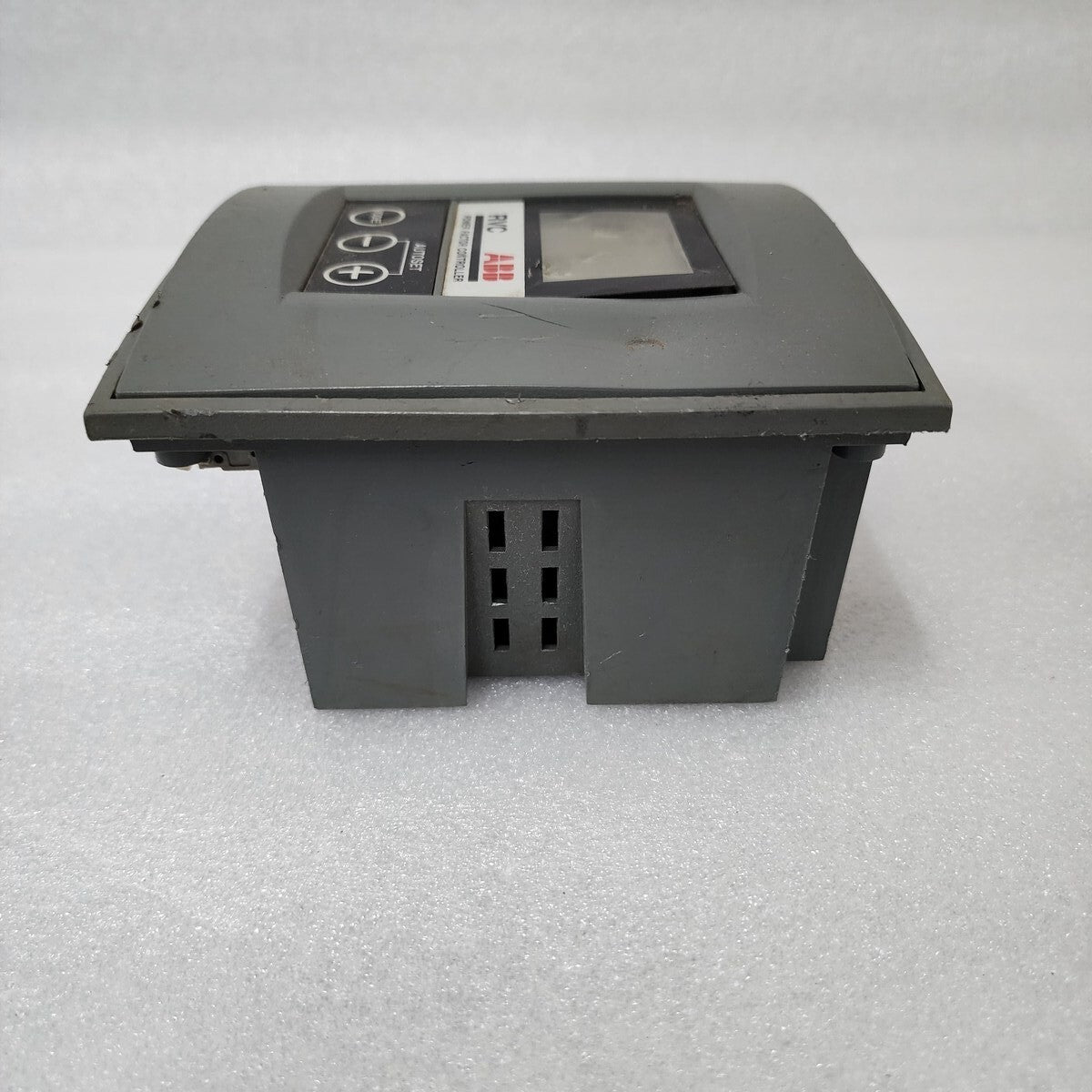 ABB RVC6-1/5A POWER FACTOR CONTROLLER 2GCA288097A0050 100-440V