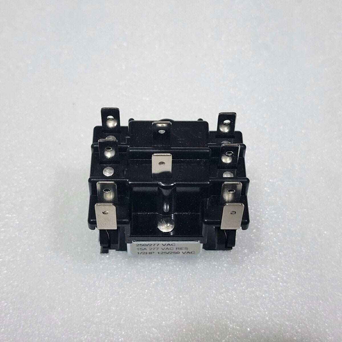 CARRIER CORPORATION HN61KK040 PILOT DUTY RELAY 12A 24V