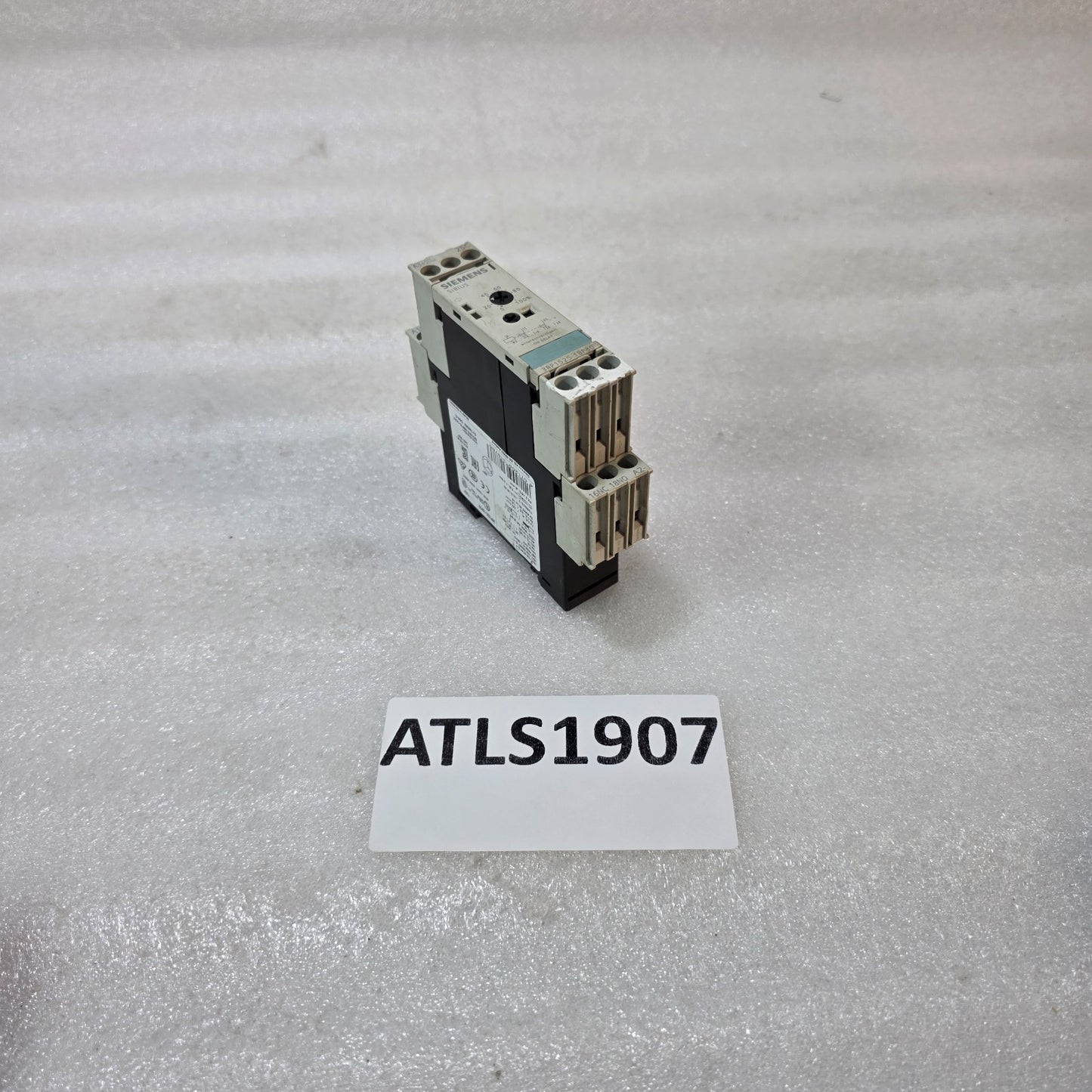 SIEMENS SIRIUS 3RP1525-1BP30 ON-DELAY TIME RELAY 24 V AC/DC