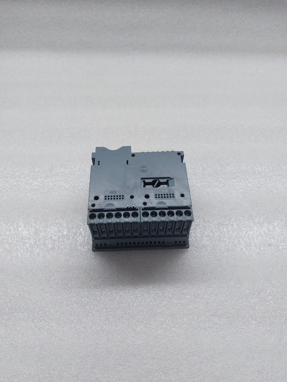 SIEMENS PAC3100 POWER METER 7KM3133-0BA00-3AA0 100-240VAC/110-250VDC